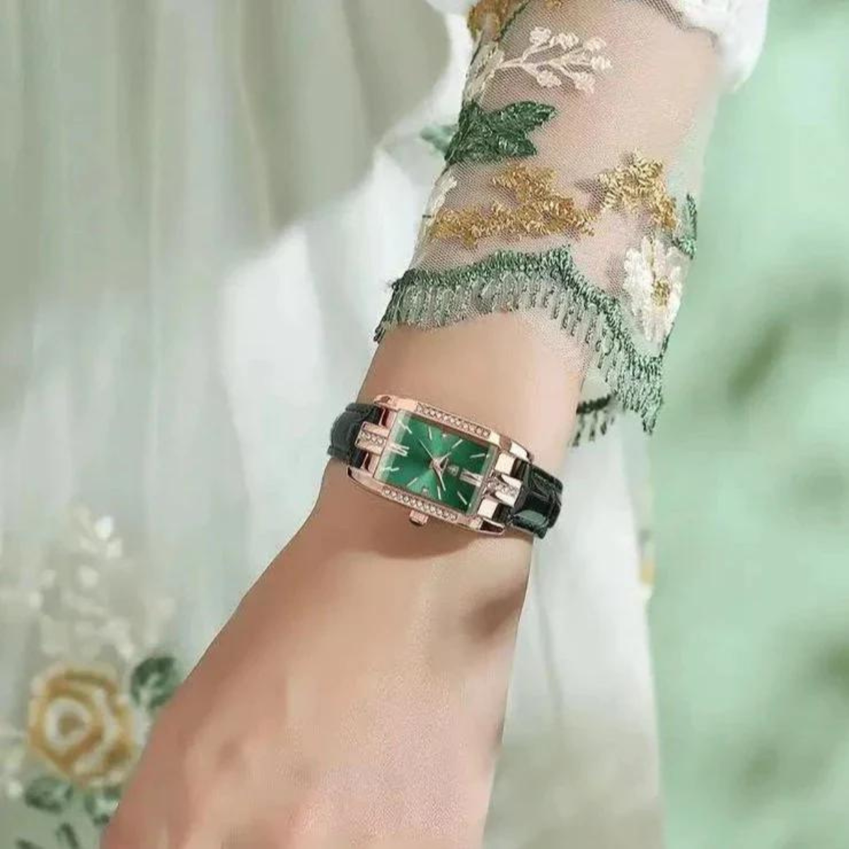 763475 Brazalete y 778437 Reloj verde